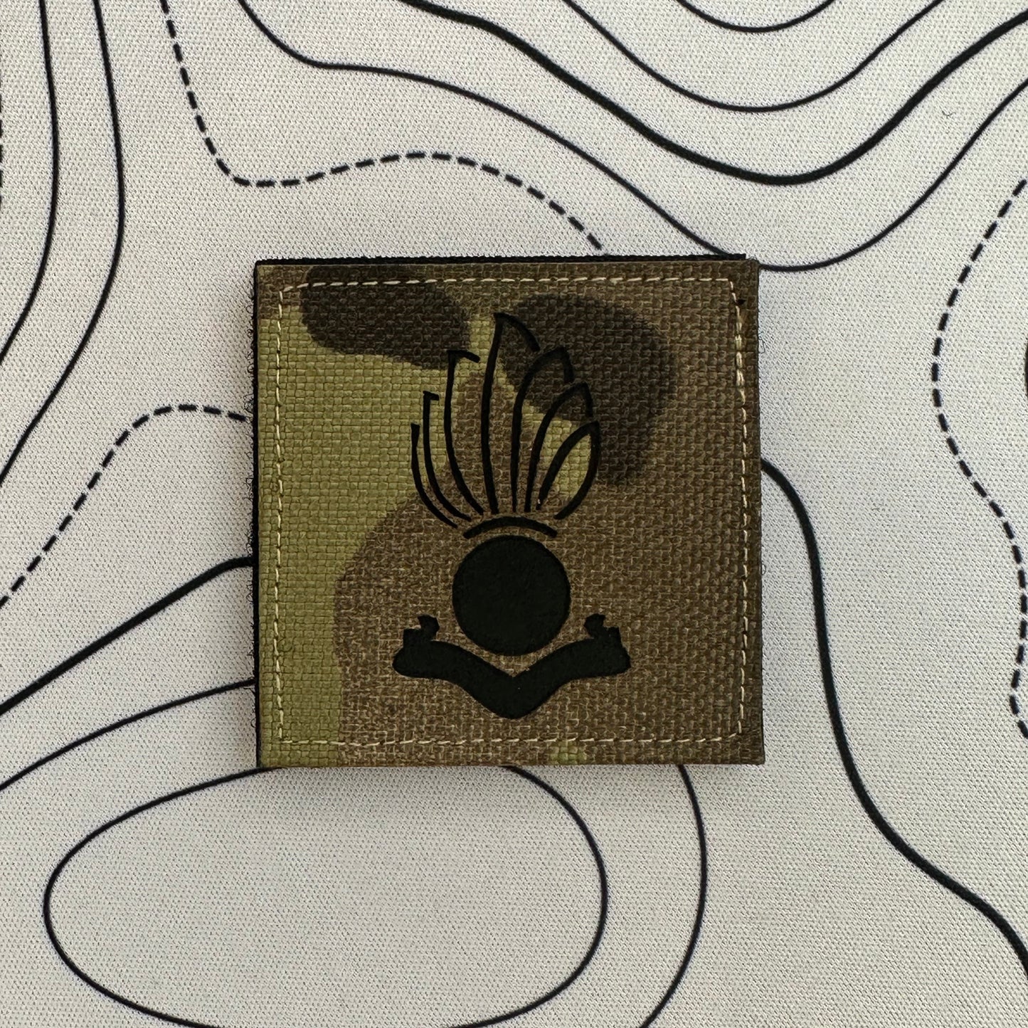 Royal engineers cap badge (officer)