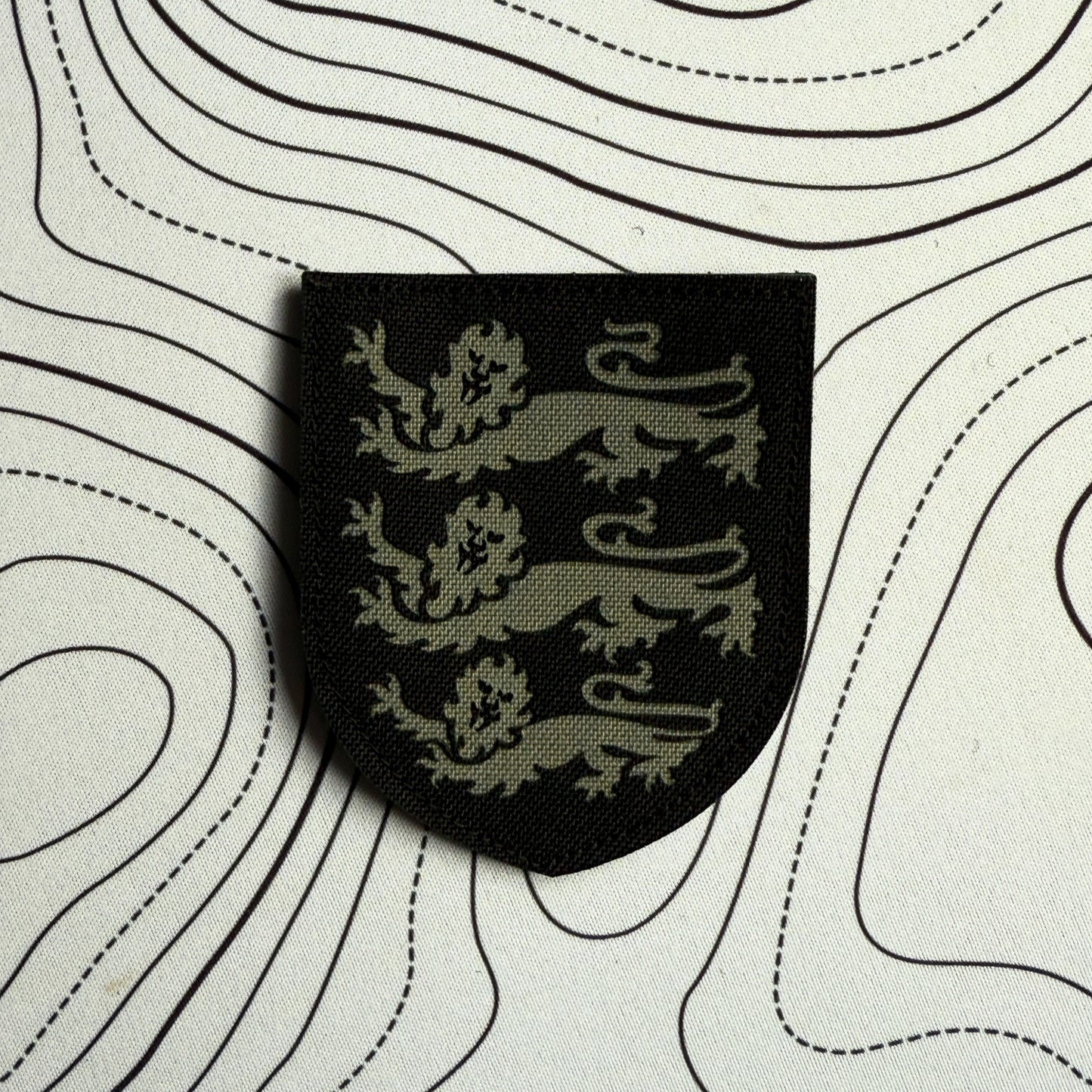 England 3 lions patch (black and gray)